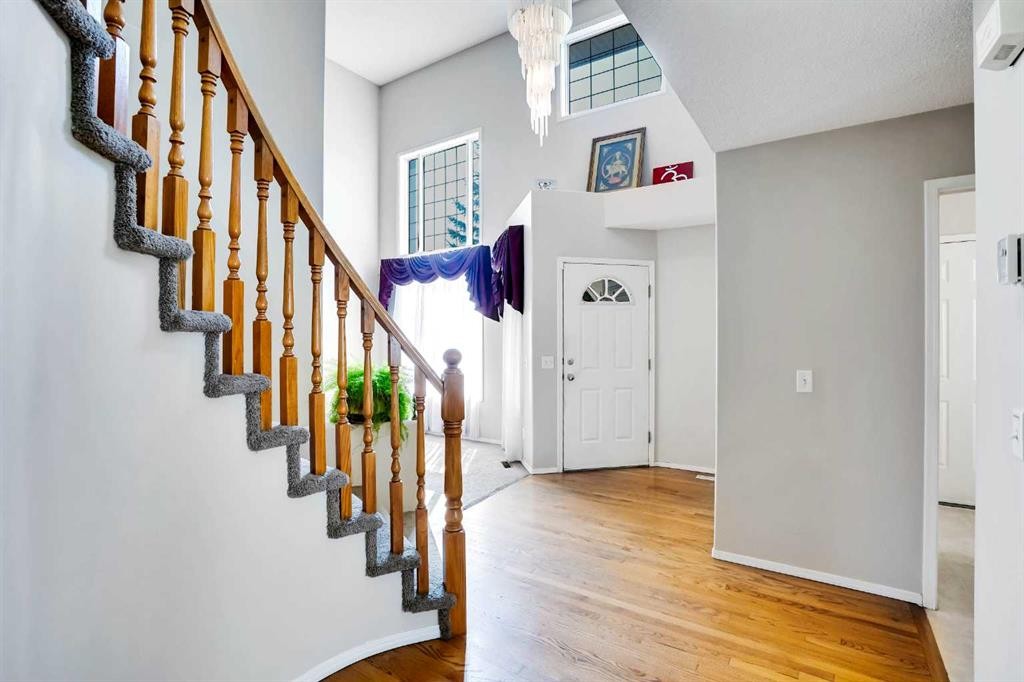 69 Coral Springs Park Ne, Calgary, AB - Indoor Photo Showing Other Room