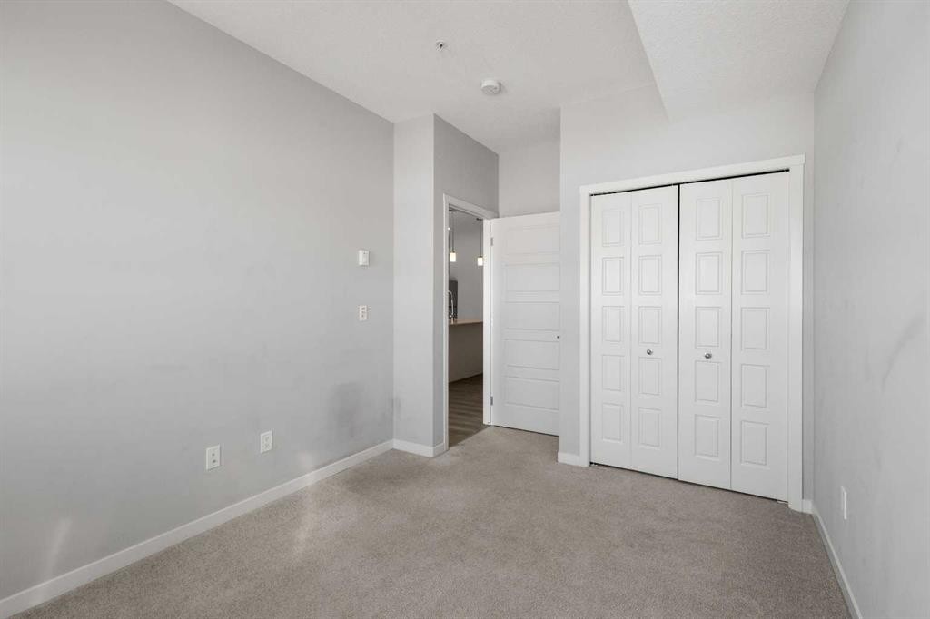 305-20 Seton Park Se, Calgary, AB - Indoor