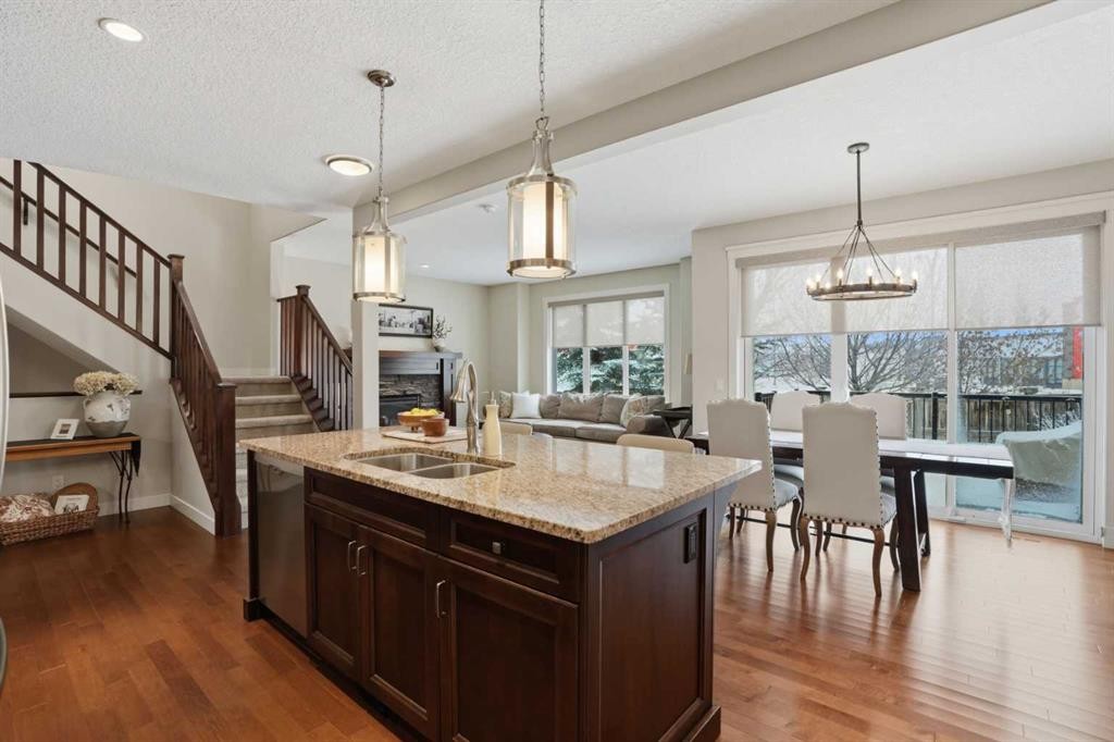 95 Cranarch Circle Se, Calgary, AB - Indoor Photo Showing Kitchen With Double Sink
