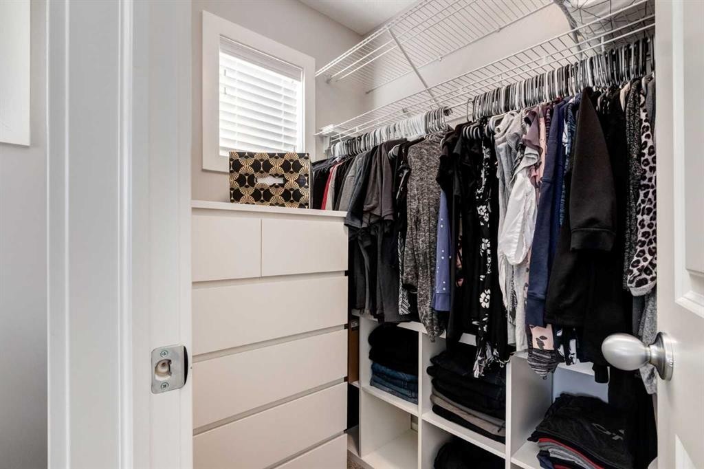 1217 Legacy Circle Se, Calgary, AB - Indoor With Storage