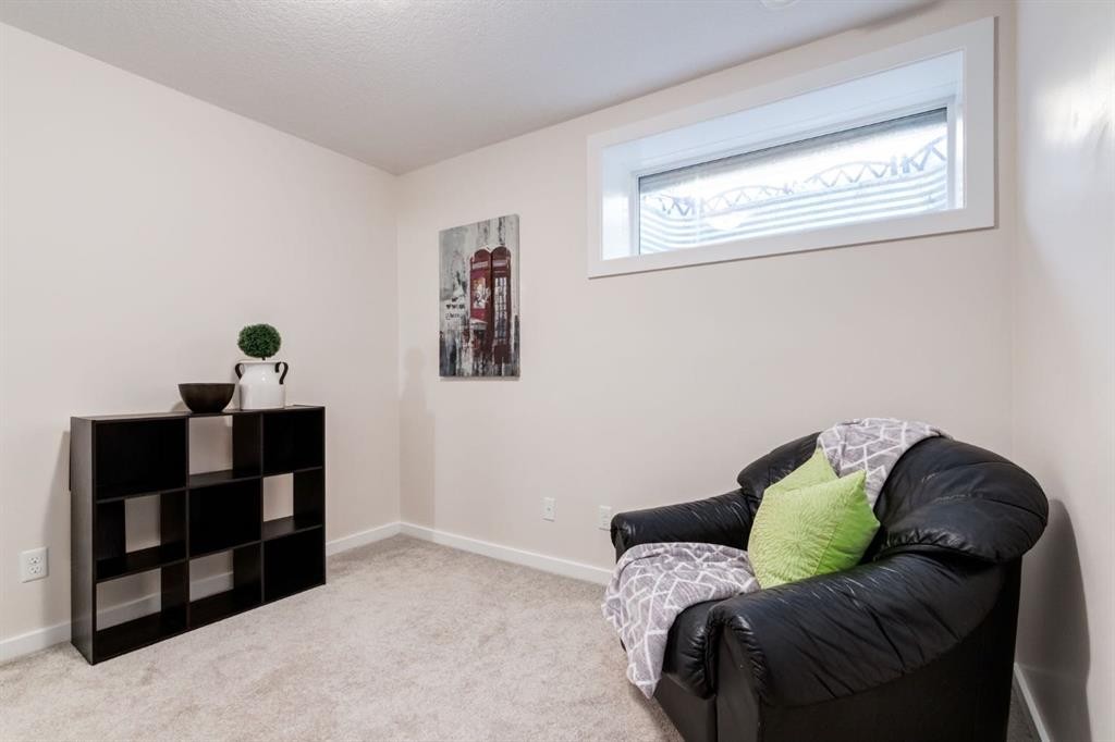1217 Legacy Circle Se, Calgary, AB - Indoor