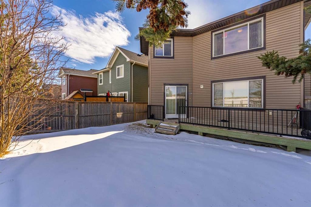 32 Evanspark Circle Nw, Calgary, AB - Outdoor With Exterior