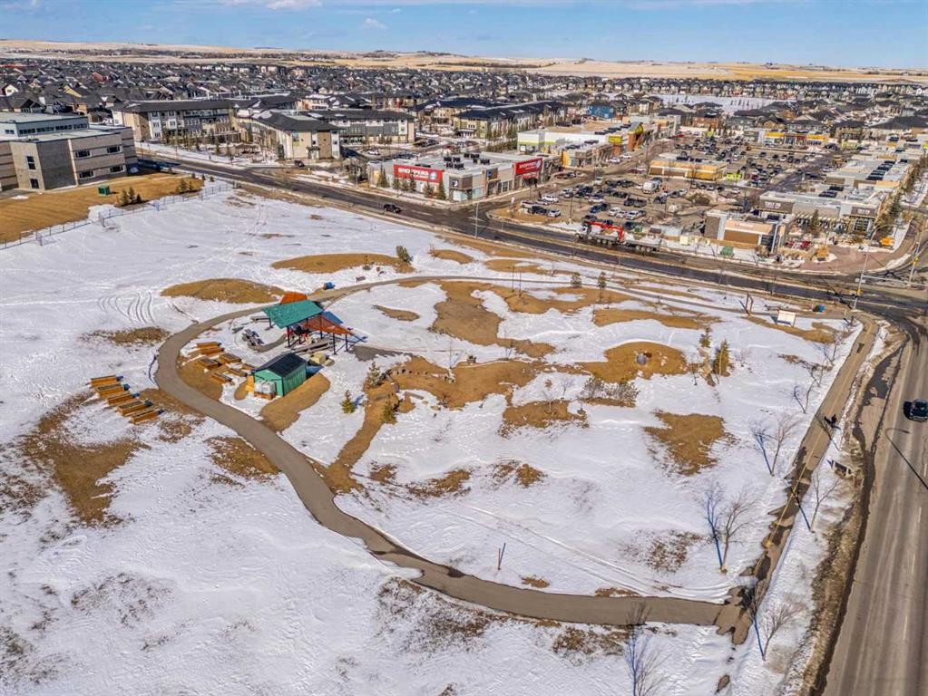 32 Evanspark Circle Nw, Calgary, AB - Outdoor With View