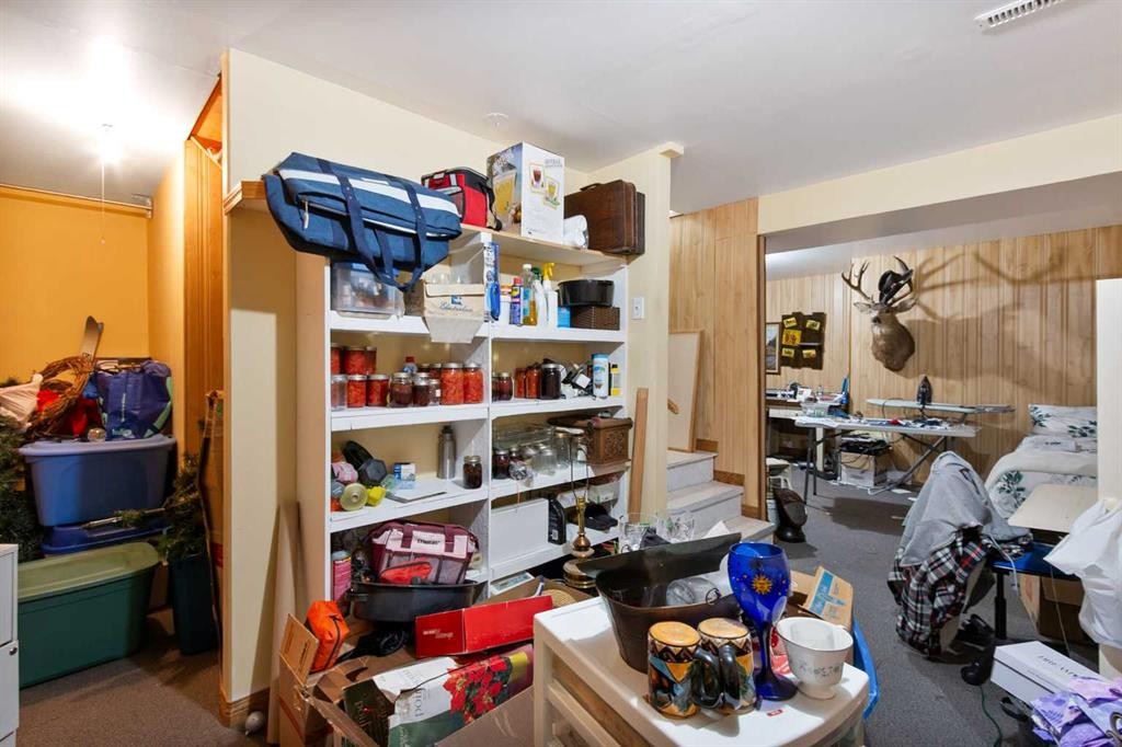 4102 Silverpark Estates Close, Olds, AB - Indoor