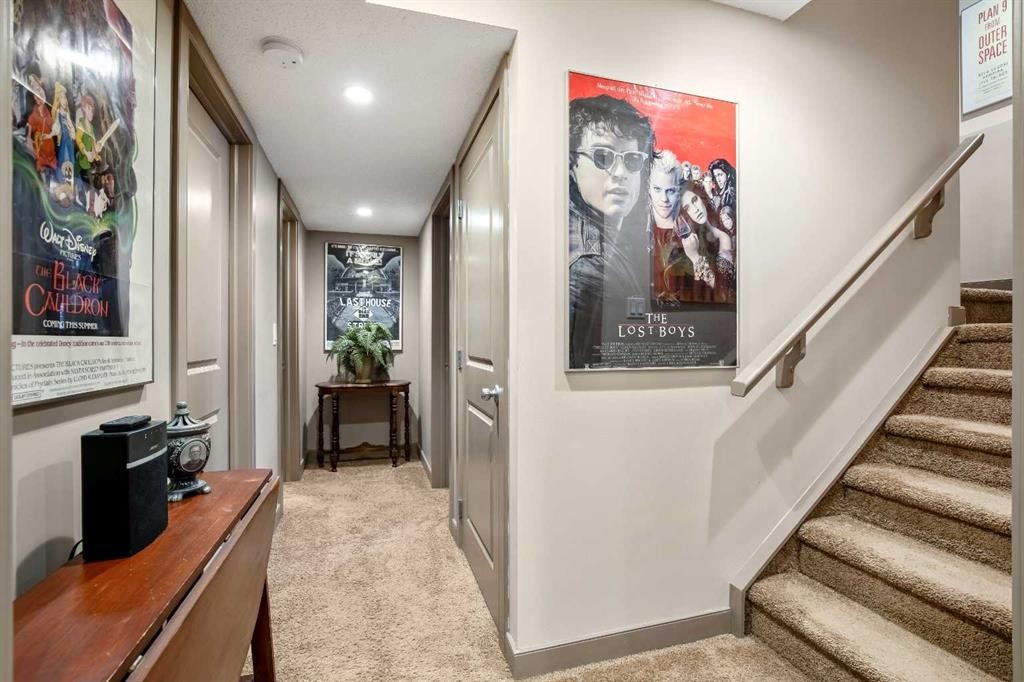 77 Elgin Meadows Manor Se, Calgary, AB - Indoor Photo Showing Other Room