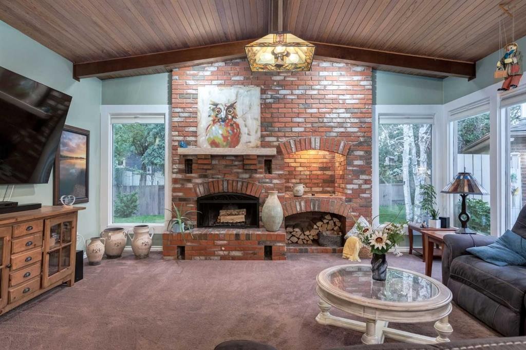 220 Oakridge Place Sw, Calgary, AB