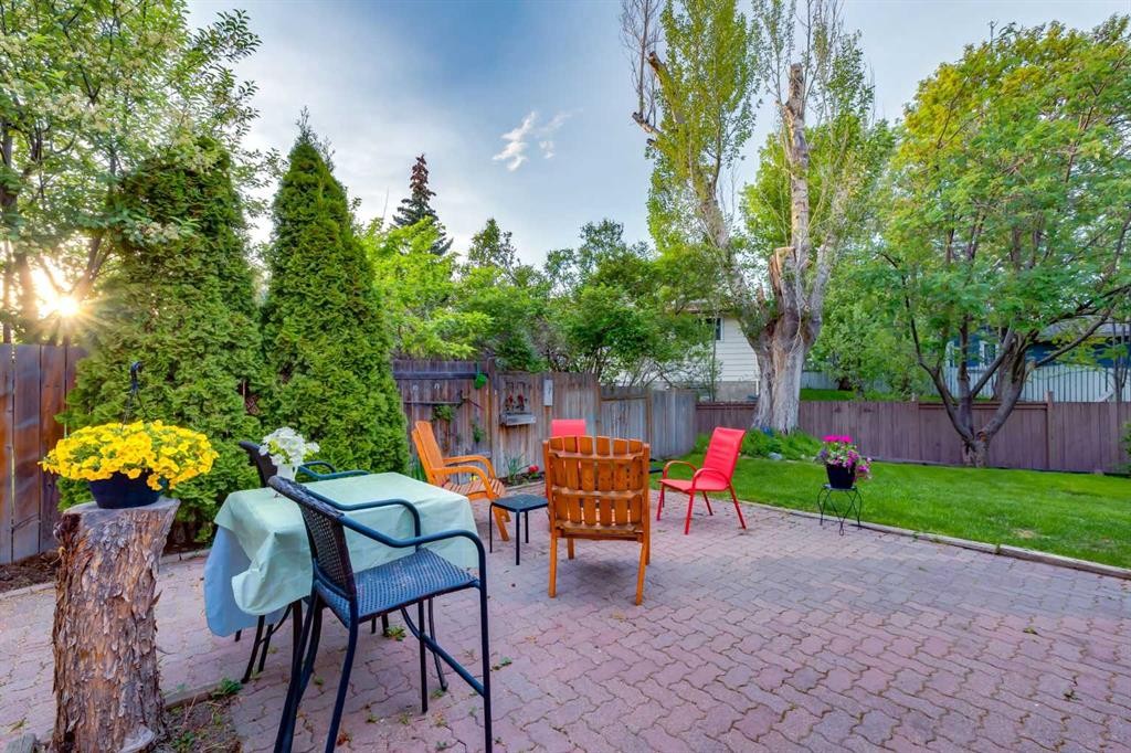 220 Oakridge Place Sw, Calgary, AB