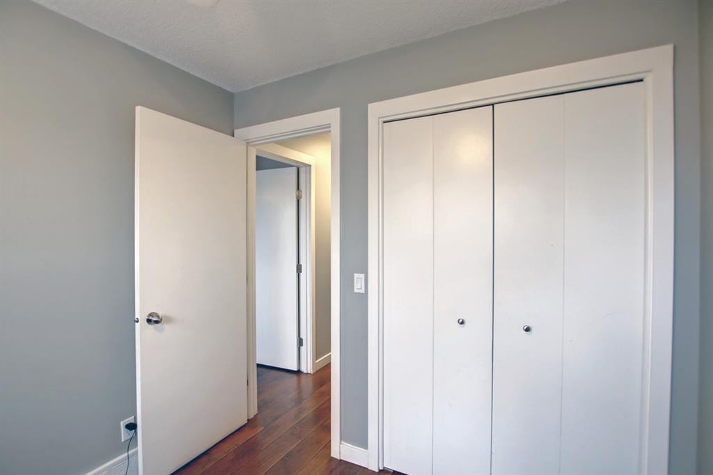 144 Whitmire Road Ne, Calgary, AB - Indoor Photo Showing Other Room