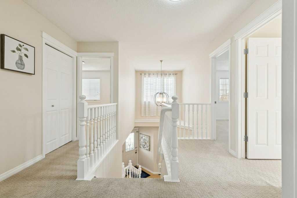 232 Oakmere Place, Chestermere, AB - Indoor Photo Showing Other Room