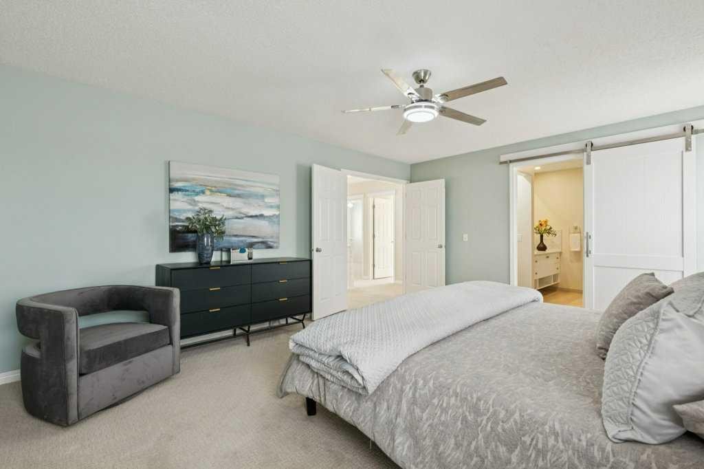 232 Oakmere Place, Chestermere, AB - Indoor Photo Showing Bedroom
