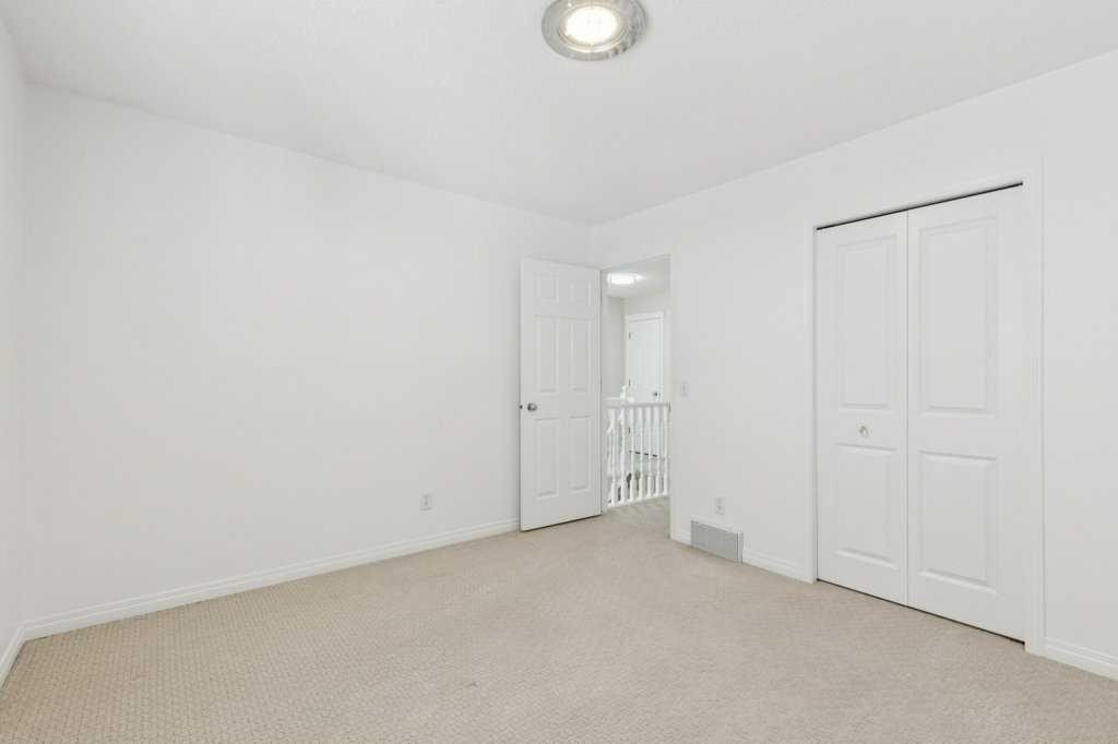 232 Oakmere Place, Chestermere, AB - Indoor Photo Showing Other Room