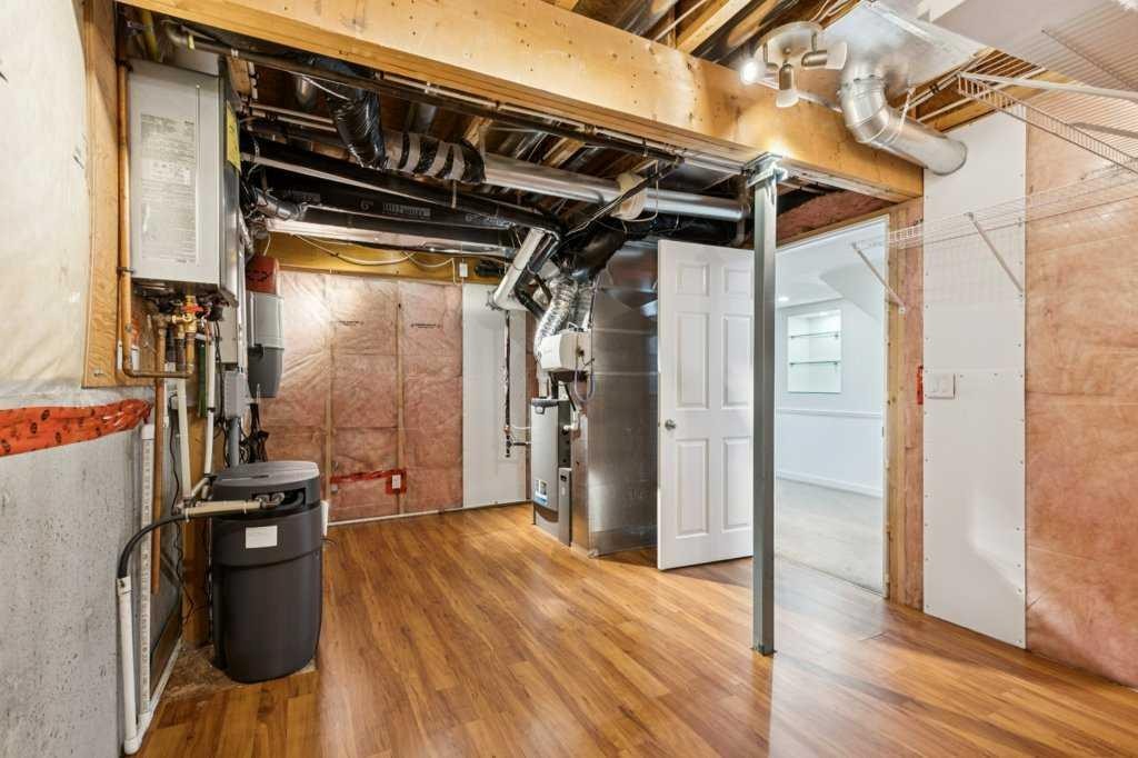 232 Oakmere Place, Chestermere, AB - Indoor Photo Showing Basement