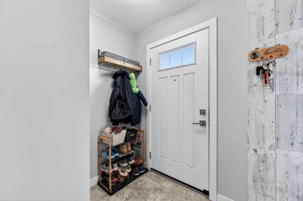 4 Cornerstone Manor Ne, Calgary, AB - Indoor Photo Showing Other Room