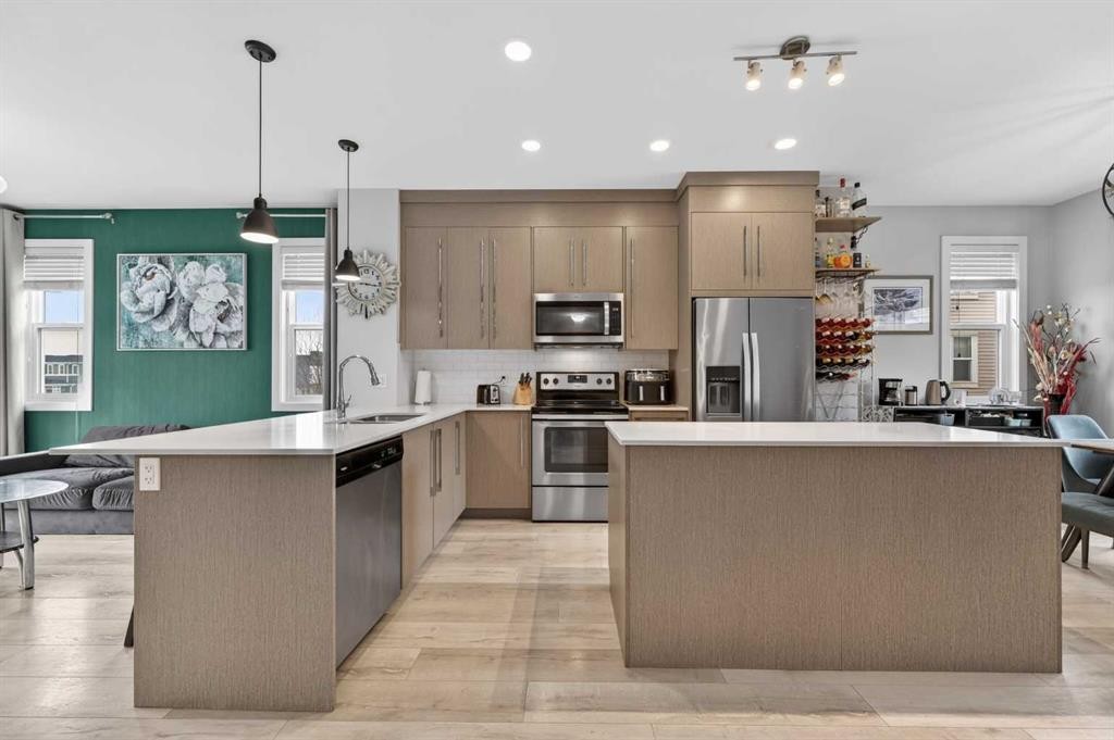 4 Cornerstone Manor Ne, Calgary, AB - Indoor Photo Showing Kitchen With Stainless Steel Kitchen With Upgraded Kitchen