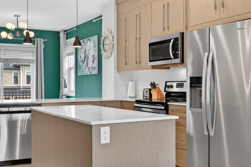 4 Cornerstone Manor Ne, Calgary, AB - Indoor Photo Showing Kitchen With Stainless Steel Kitchen With Upgraded Kitchen
