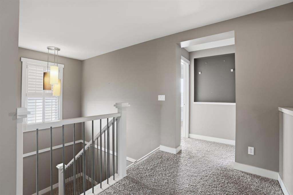 595 Panamount Boulevard Nw, Calgary, AB - Indoor Photo Showing Other Room
