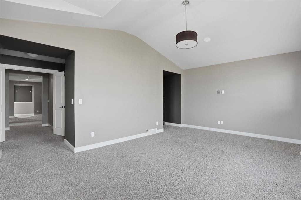 595 Panamount Boulevard Nw, Calgary, AB - Indoor Photo Showing Other Room