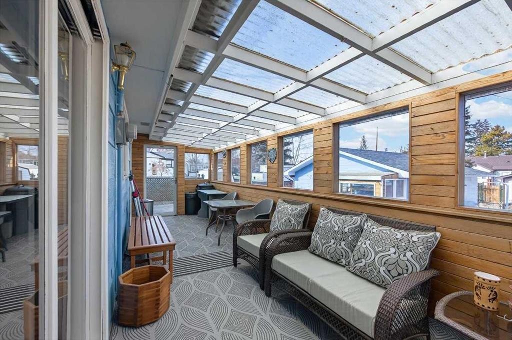 382 Ellis Crescent Se, High River, AB - Photo Showing Other Room