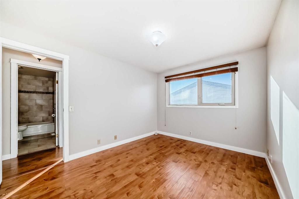 72 Whitehaven Road Ne, Calgary, AB - Indoor Photo Showing Other Room