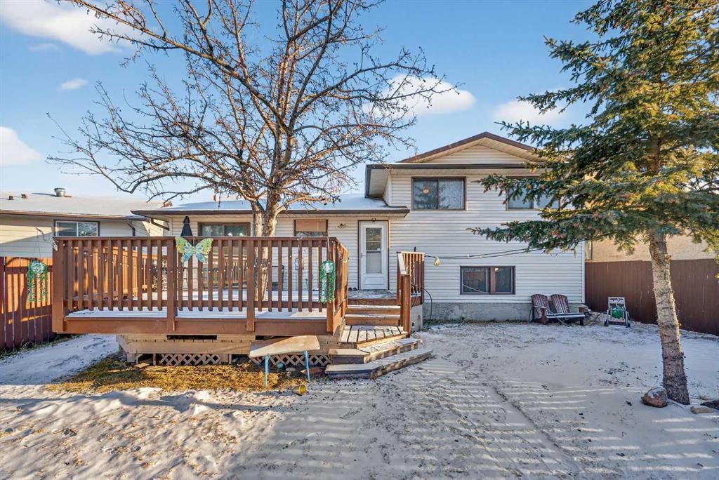 195 Fallswater Road Ne, Calgary, AB - Outdoor With Deck Patio Veranda