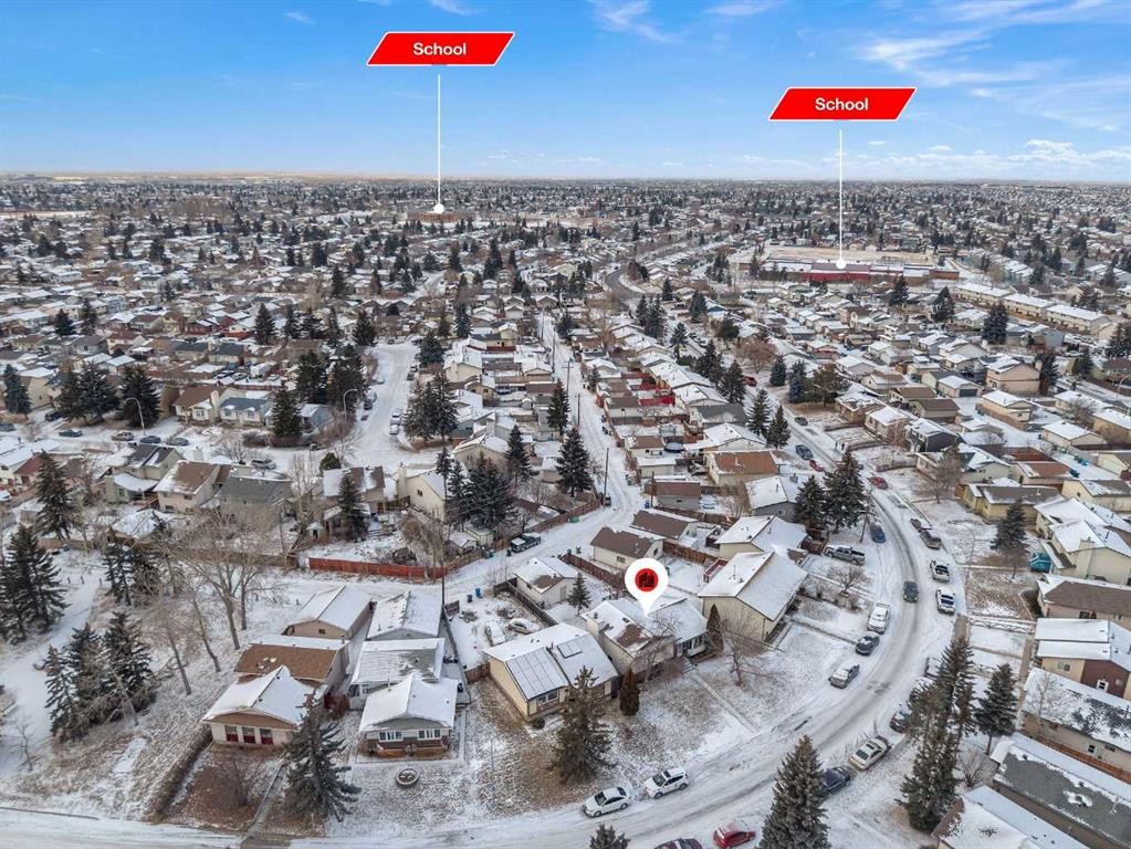 195 Fallswater Road Ne, Calgary, AB - Outdoor With View
