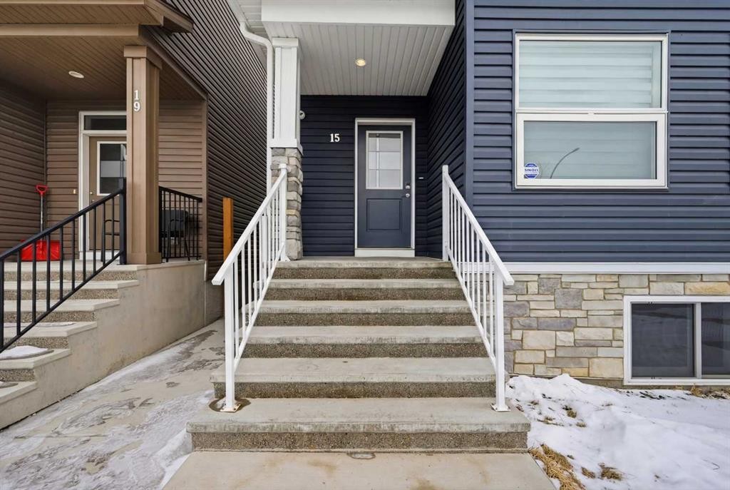 15 Corner Meadows Common Ne, Calgary, AB - Outdoor