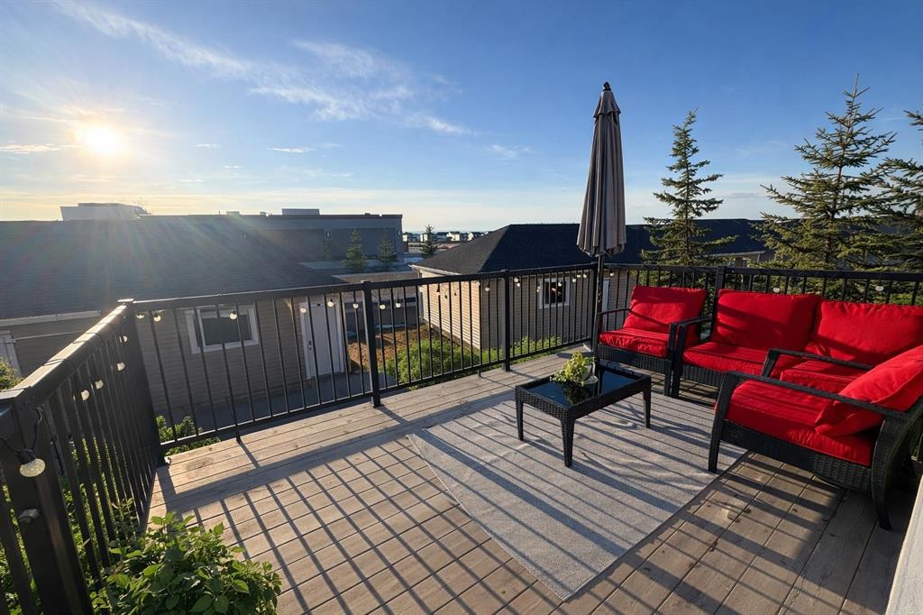 292 Rainbow Falls Drive, Chestermere, AB - Outdoor