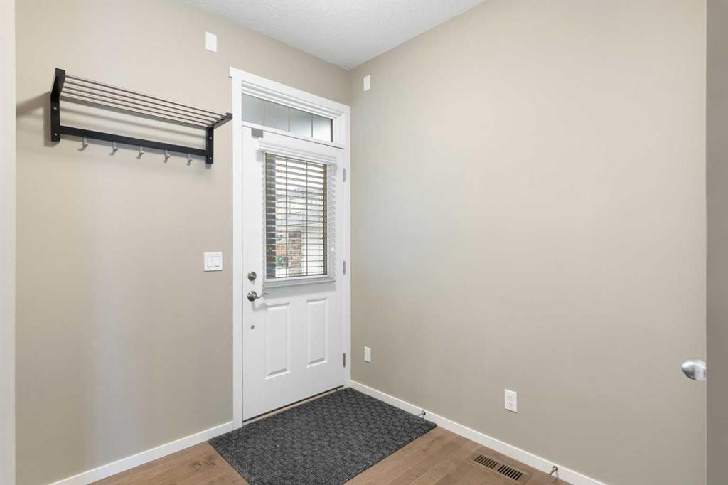 98 Nolanfield Road Nw, Calgary, AB - Indoor Photo Showing Other Room