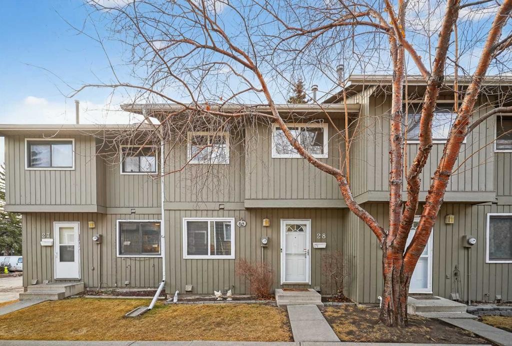 28-6503 Ranchview Drive Nw, Calgary, AB - Outdoor With Facade