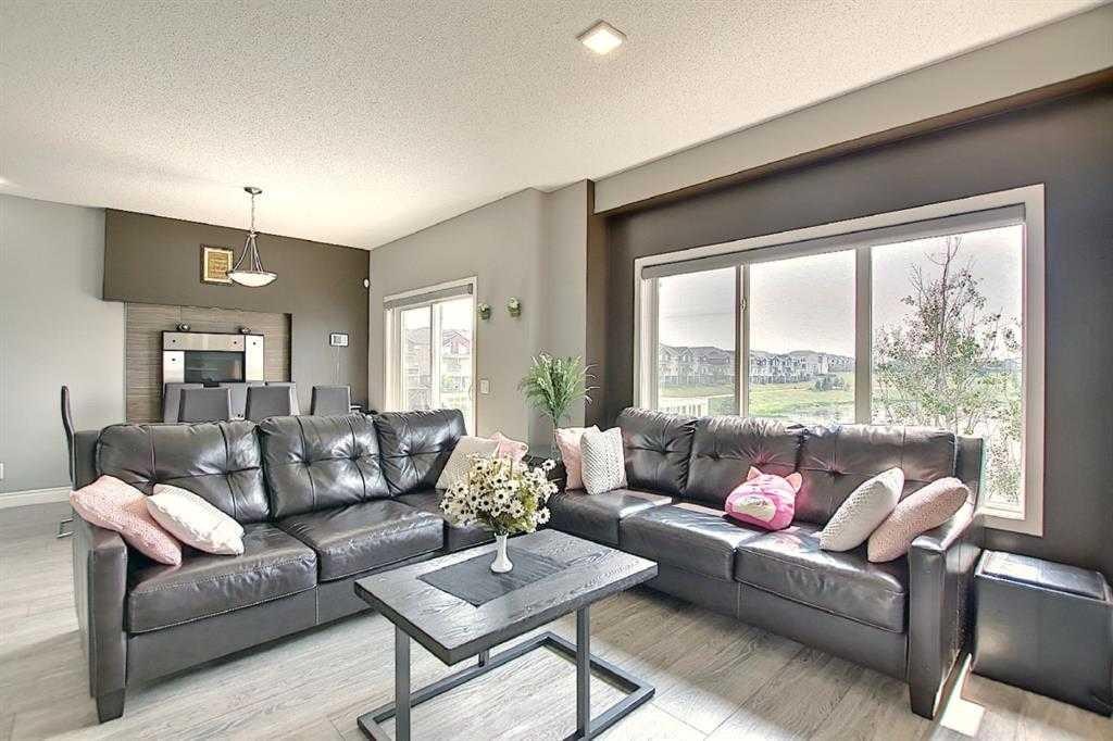 45 Redstone Drive Ne, Calgary, AB - Indoor Photo Showing Living Room