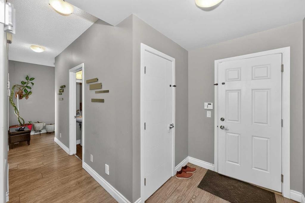 45 Redstone Drive Ne, Calgary, AB - Indoor Photo Showing Other Room