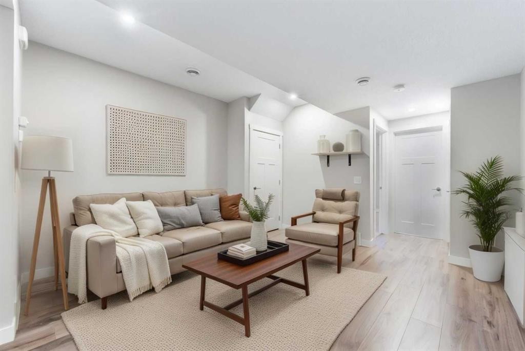 24 Seton Grove Se, Calgary, AB - Indoor Photo Showing Living Room