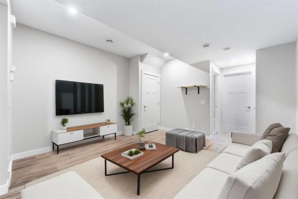 24 Seton Grove Se, Calgary, AB - Indoor Photo Showing Living Room