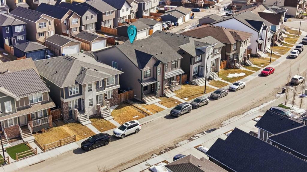 24 Seton Grove Se, Calgary, AB - Photo Showing Gym Room