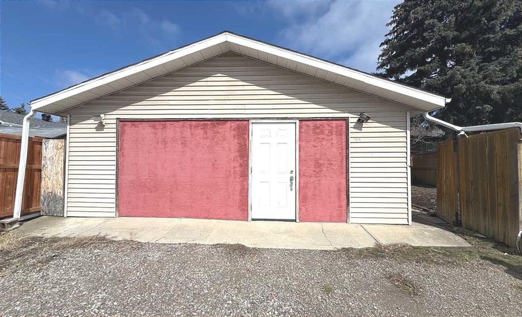 2715 41A Avenue Se, Calgary, AB - Outdoor With Exterior