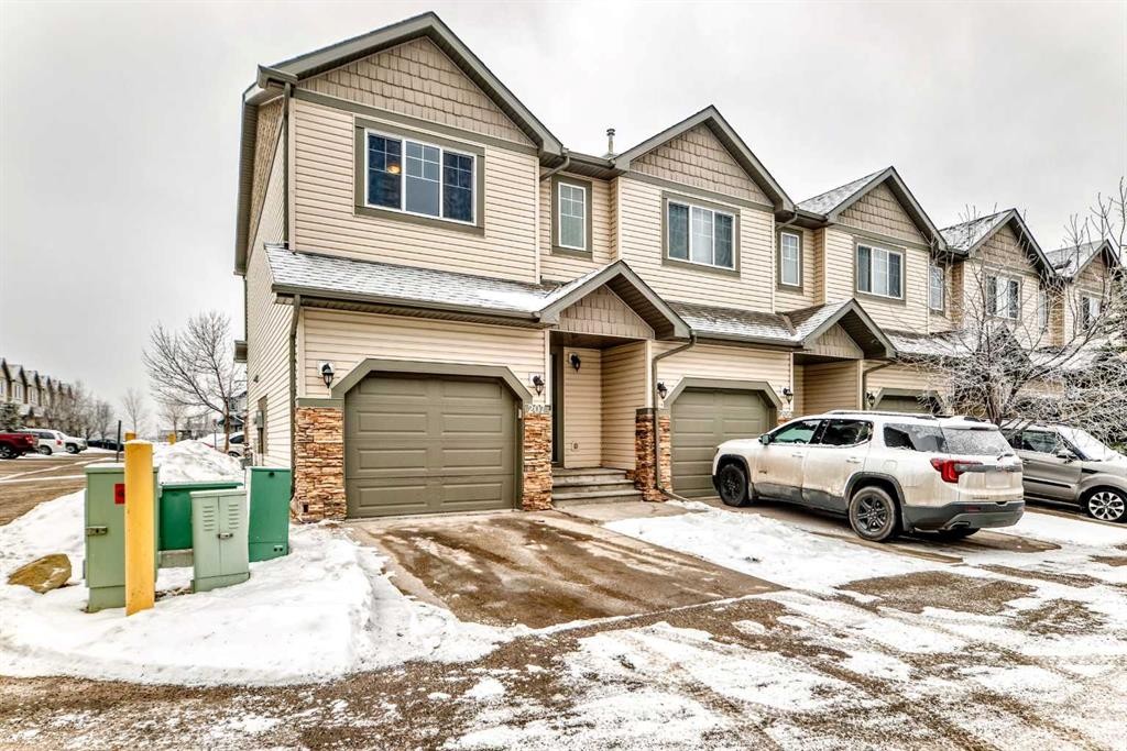 207-620 Luxstone Landing Sw, Airdrie, AB - Outdoor With Facade