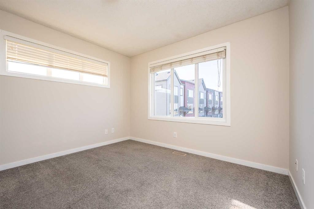 203 Copperstone Park Se, Calgary, AB - Indoor Photo Showing Other Room