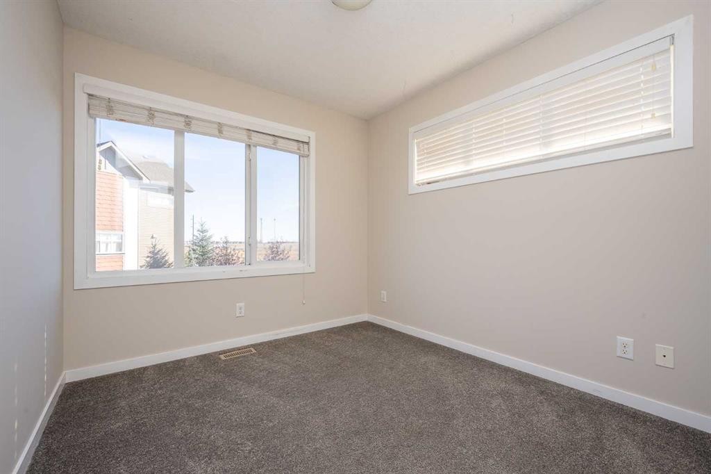 203 Copperstone Park Se, Calgary, AB - Indoor Photo Showing Other Room