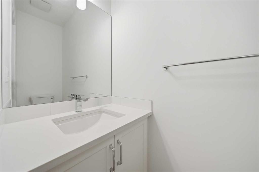 324 Copperhead Way Se, Calgary, AB