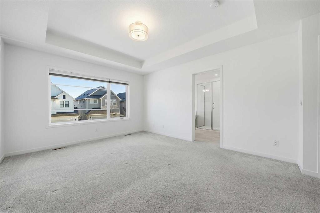 324 Copperhead Way Se, Calgary, AB