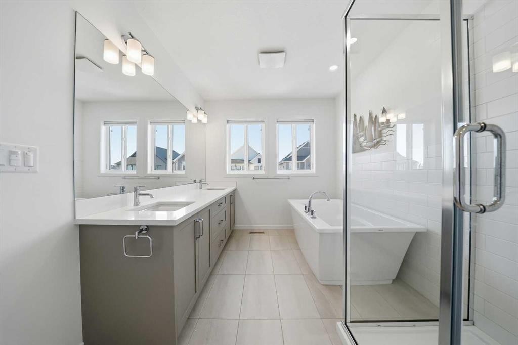 324 Copperhead Way Se, Calgary, AB