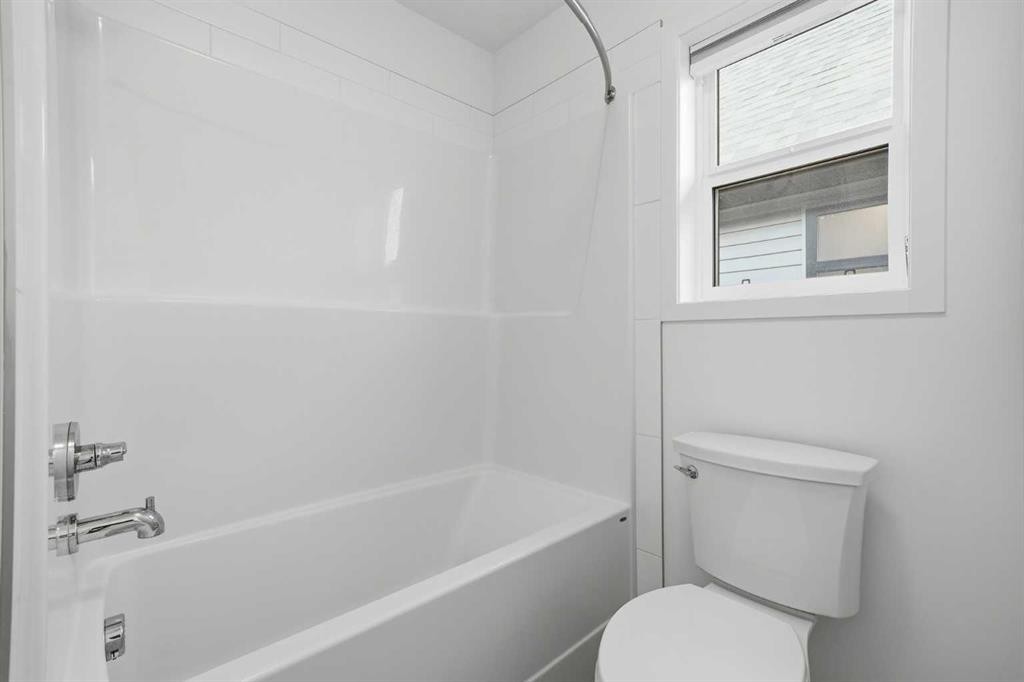 324 Copperhead Way Se, Calgary, AB