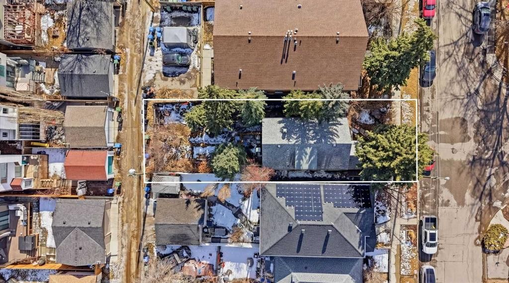 938 5A Street Nw, Calgary, AB - Indoor With Storage