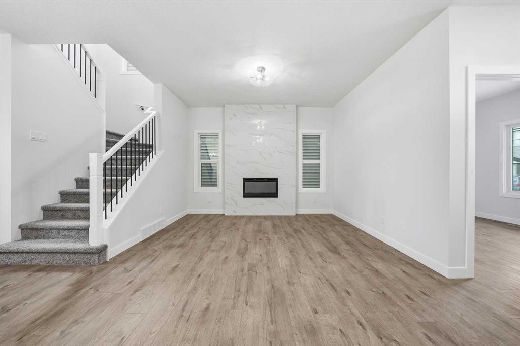 596 Buffaloberry Manor Se, Calgary, AB - Indoor Photo Showing Other Room