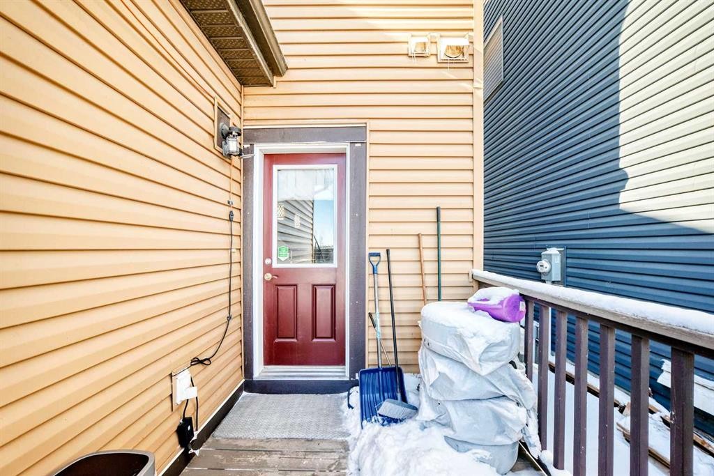 302 Auburn Crest Way Se, Calgary, AB - Outdoor With Exterior