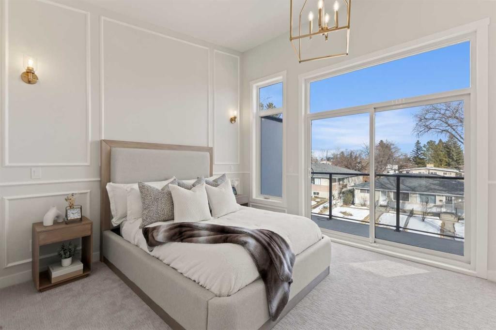 3107 42 Street Sw, Calgary, AB - Indoor Photo Showing Bedroom