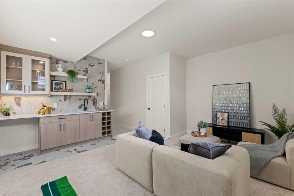 3107 42 Street Sw, Calgary, AB - Indoor Photo Showing Living Room