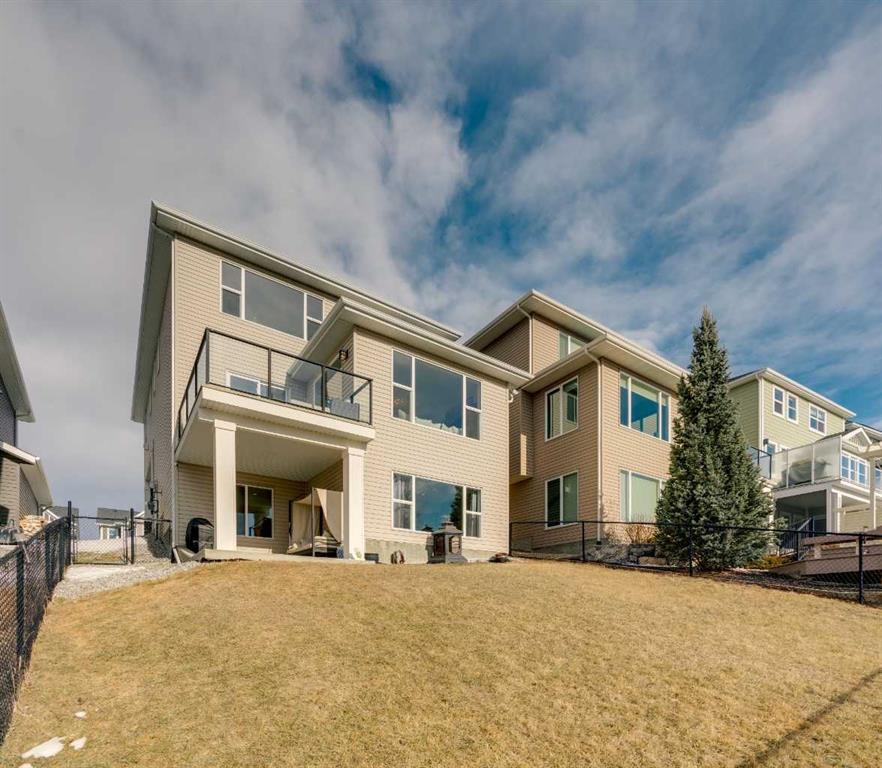 287 Sunset View, Cochrane, AB - Outdoor