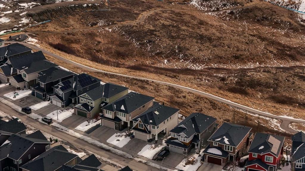 287 Sunset View, Cochrane, AB -