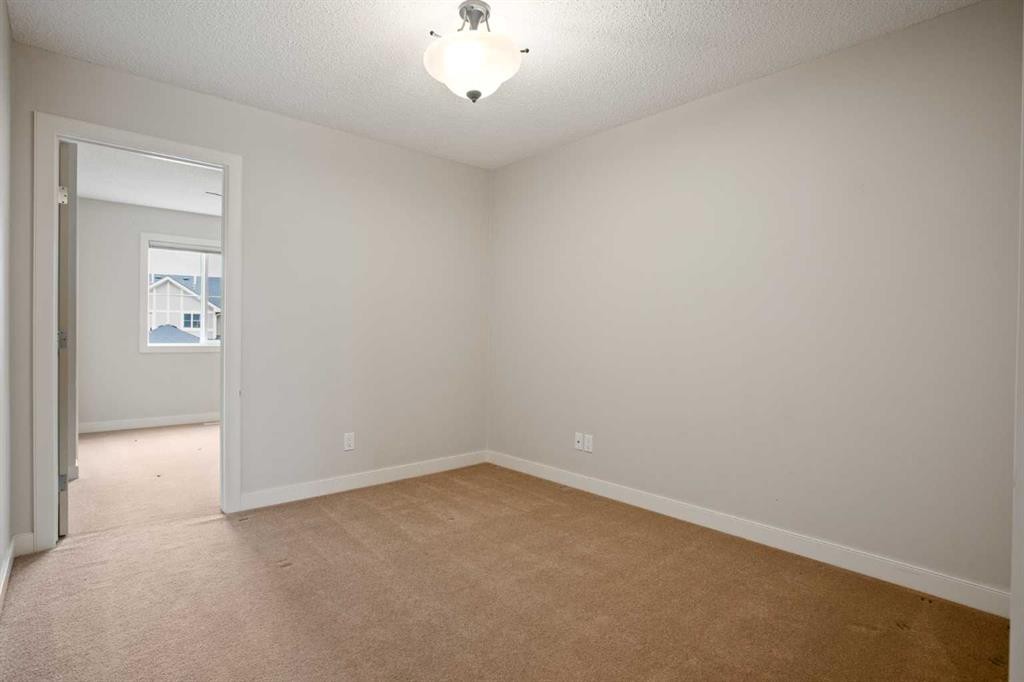 36-351 Monteith Drive Se, High River, AB - Indoor Photo Showing Other Room